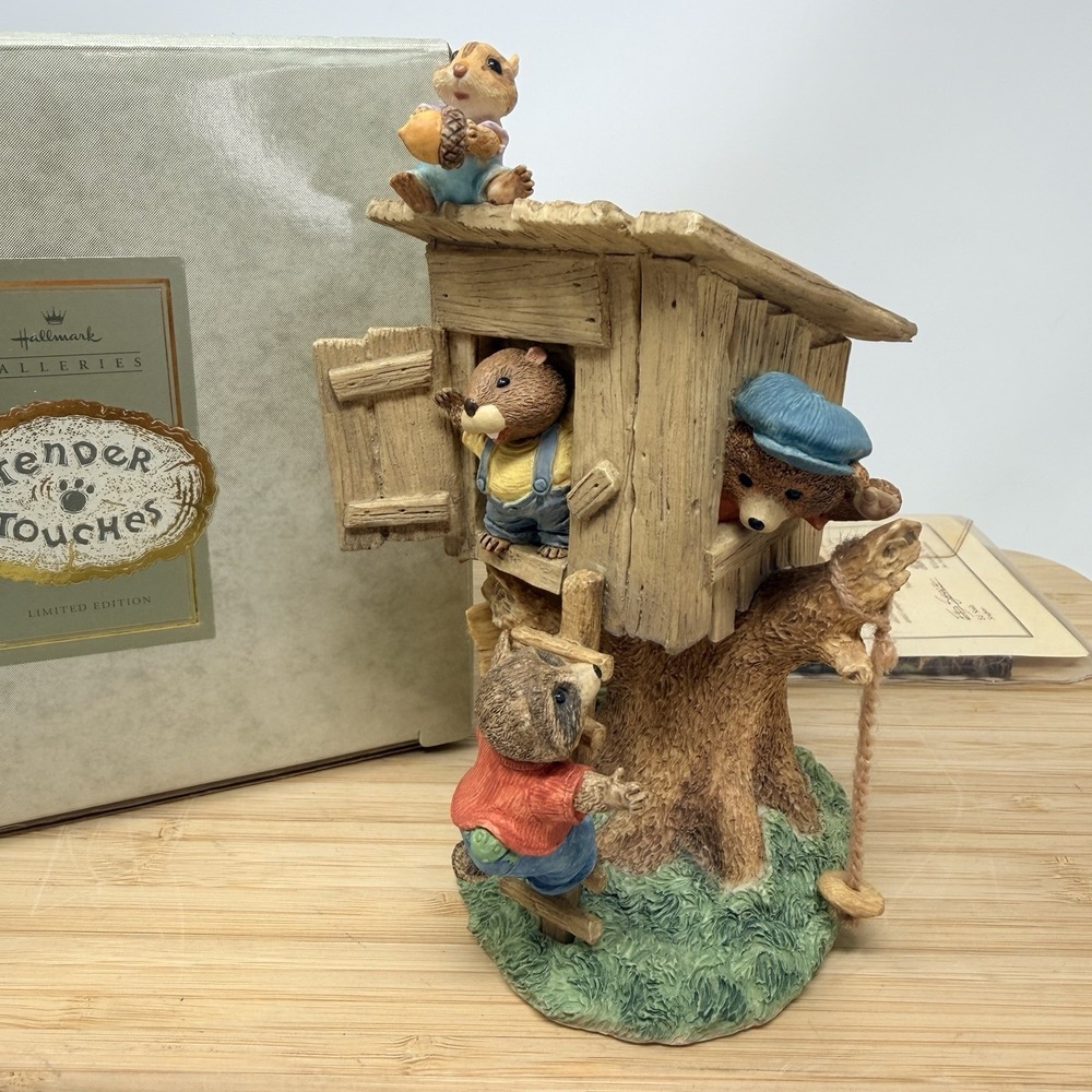Hallmark Tender Touches Friends In Large Tree House Summer Fun 1991 New In  Box
